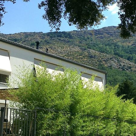 El Hotelito Navaluenga Eksteriør billede